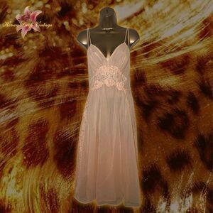 Vintage Vanity Fair 1970s Pink Lace Maxi Slip Dress